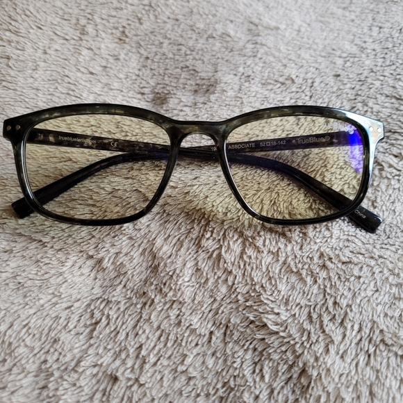 TrueBlue Blue Light Filter Glasses - Black/Tortoise - Picture 2 of 10